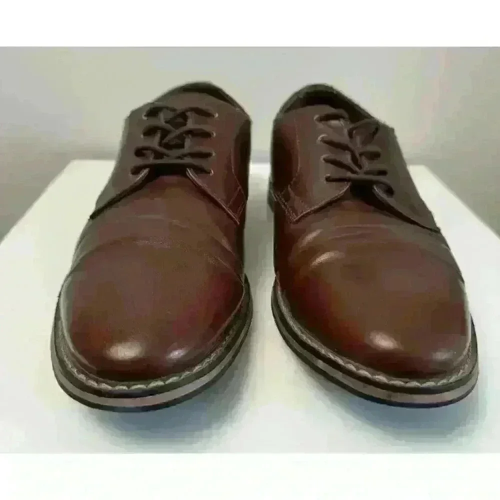 EUC Express Brown Men’s Dress Shoes Size 8 Oxford Style